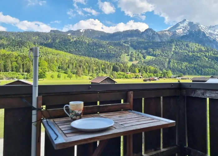Haus Kreuzeckwiese - Self Catering * גרמיש-פרטנקירכן