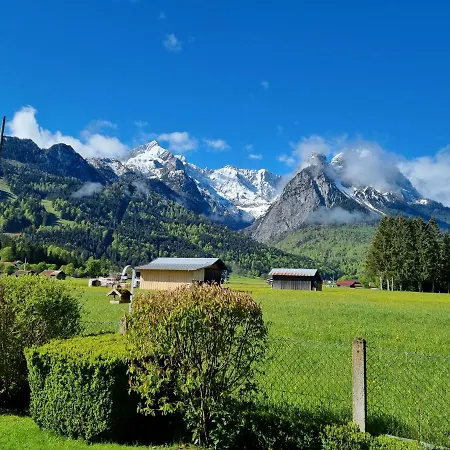 Haus Kreuzeckwiese - Self Catering Apartmán