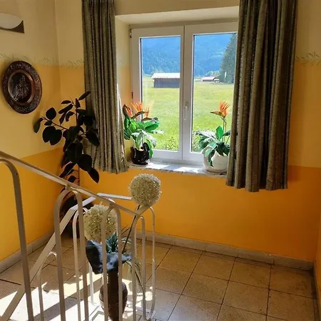 Haus Kreuzeckwiese - Self Catering *